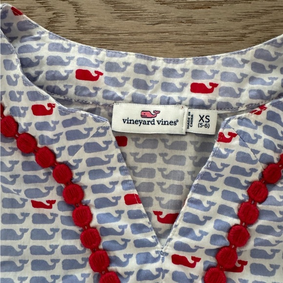 Girls Vineyard Vines tunic size 5-6 - Picture 2 of 5